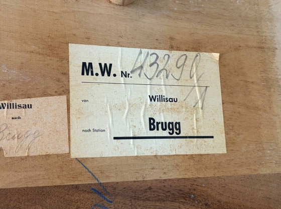 Image 1 of Uitschuifbare eettafel van kersenhout uit Willisau, Zwitserland, jaren 60.
