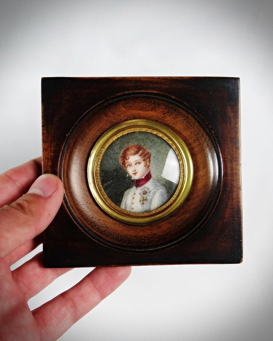 Image 1 of Ritratto miniatura Tondo Napoleone II ufficiale dipinto a mano a guazzo XIX secolo