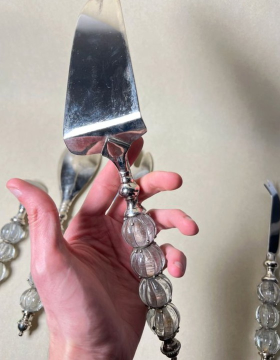 Image 1 of Ensemble de couverts de service (salade / décapsuleur / fromage / gateaux) en métal argent et verre