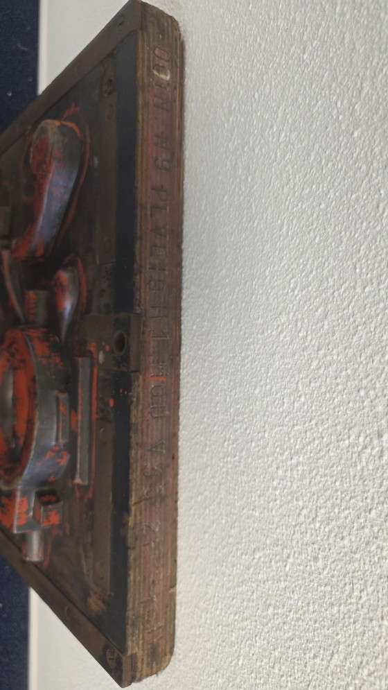 Image 1 of Placa de molde industrial original XXL | Pátina de fábrica de mediados de siglo