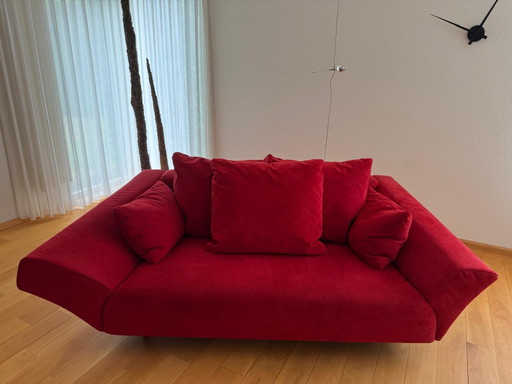 Magnifique canapé rouge design Rolf Benz avec pouf