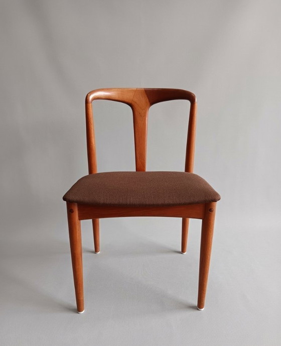 Image 1 of Juego de 4 sillas de comedor Johannes Andersen - Diseño danés en teca
