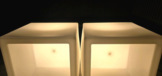 Image 1 of Set di 2 cubi luminosi "lux-us" in polietilene – Max Kistner – 42 x 42