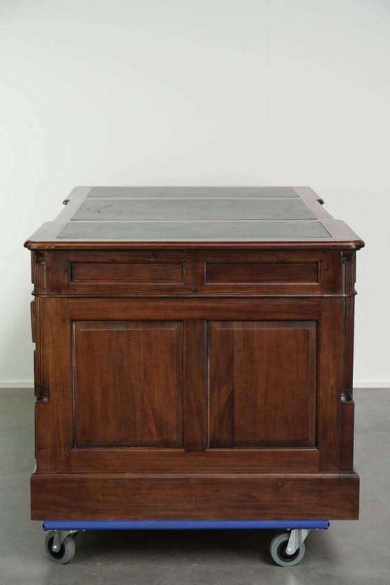Bureau de partenaire Chesterfield luxueux et pratique avec plateau en cuir vert de style anglais – Bureaux (photo 4 of 16)