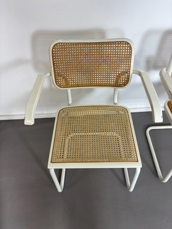 Set aus 4 weißen Cesca Sessel mit Armlehne Marcel Breuer, Metall, Rattan, Beige, Vintage (Foto 8 von 8)