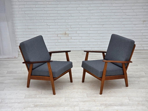 1970s, pair of Danish armchairs, reupholstered, furniture wool, teak and oak wood.