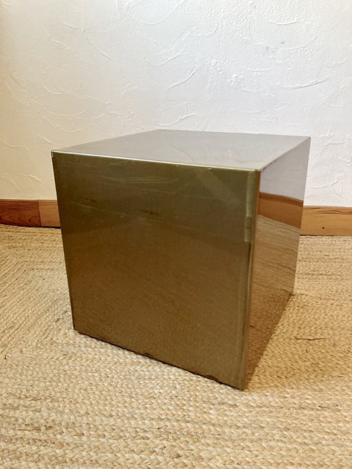 Electro-galvanized metal seat, brass effect. Pharrell Williams / Louis Vuitton fashion show, 2024