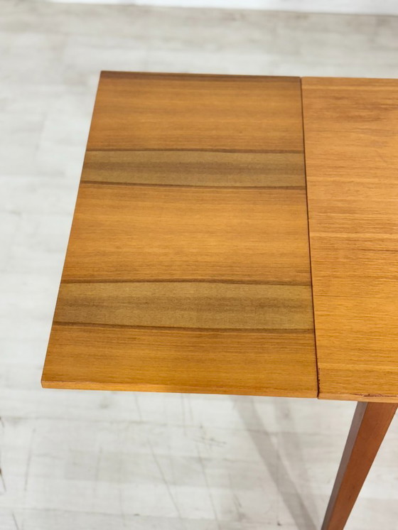 Image 1 of Table de cuisine en bois style années 50, table à manger extensible