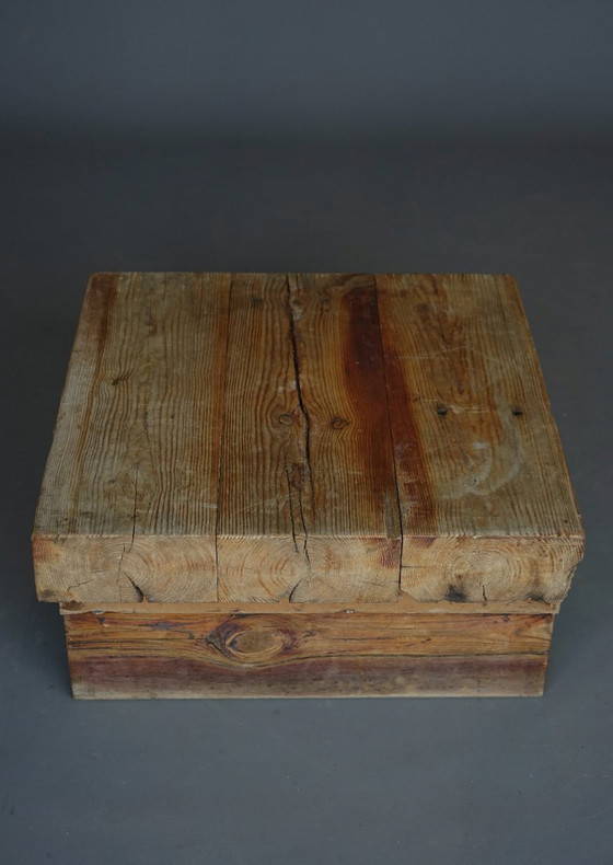 Image 1 of Kleiner Couchtisch aus Kiefernholz im Stil des Brutalismus, 1970er Jahre