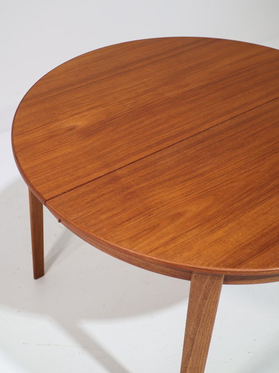 Image 1 of Extendable round dining table teak vintage Danish