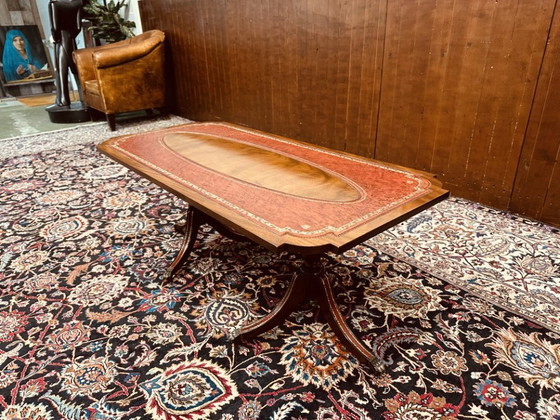 Antique English Chesterfield Coffee table – Leather, Wood (photo 4 of 9)