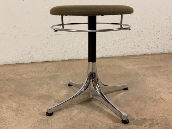 Image 1 of George Nelson-kruk op voetstuk voor Vitra