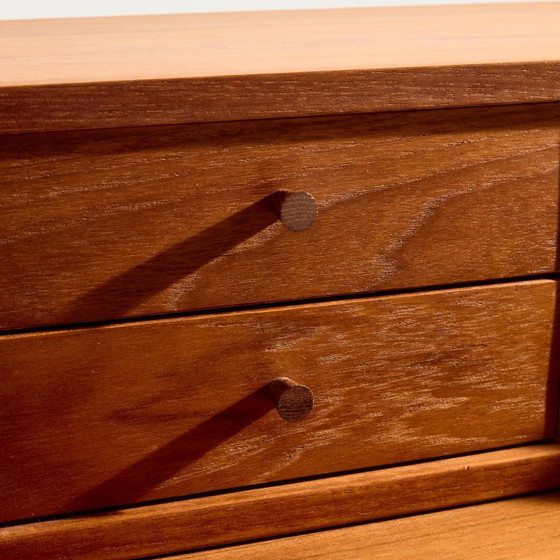 Image 1 of Bureau en teck restauré MK11134