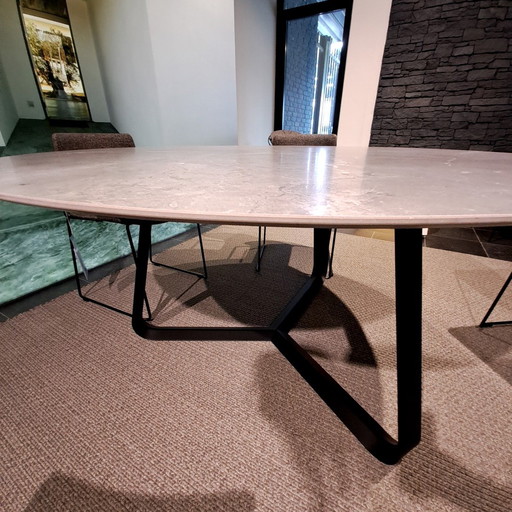 Joli Outdoor Curve 150cm eettafel