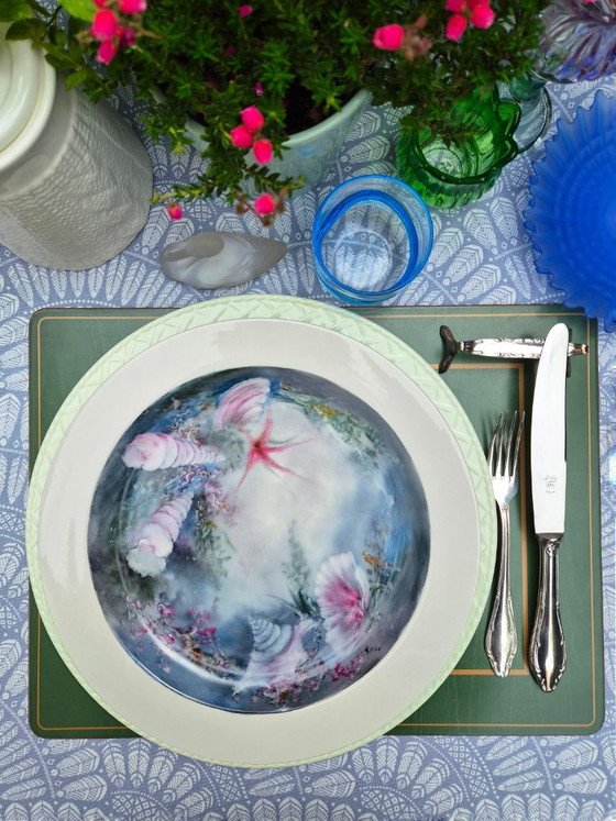 Tognana Porcellana porcelain serving plate sea creatures signed and hand-painted A. Mio. – Crockery (photo 3 of 10)