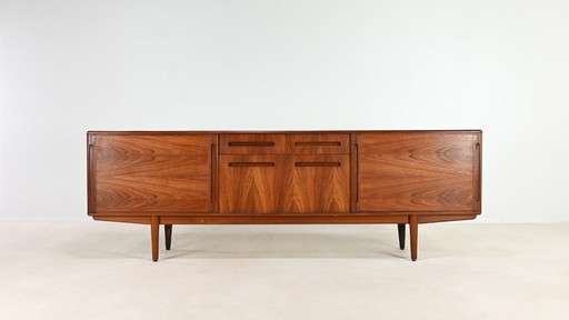 Buffet danois en teck du Mid Century, vers 1960