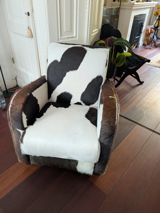 Joli fauteuil en véritable cuir de vachette. – Leather (photo 10 of 10)