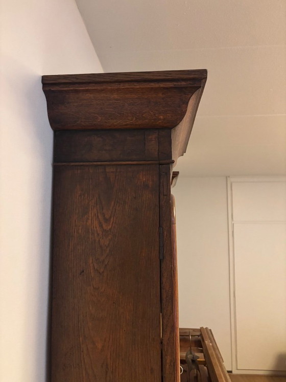 Image 1 of Aparador o librería de estilo inglés