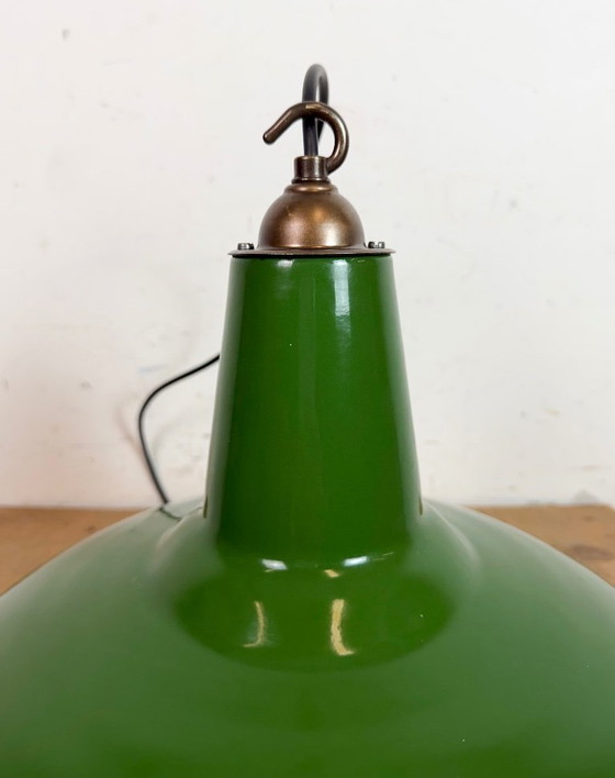 Image 1 of Lampada a sospensione in smalto verde industriale della Jackson Electrical Co., anni '60