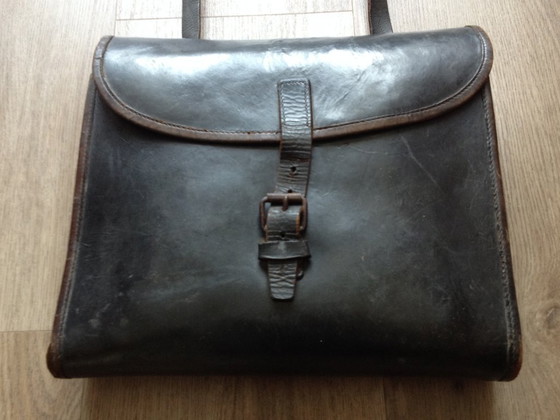 Image 1 of German leather satchel WW1/WW2