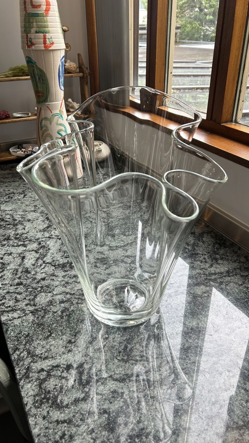 Large Handkerchief Vase – vazen, Glass (photo 2 of 6)