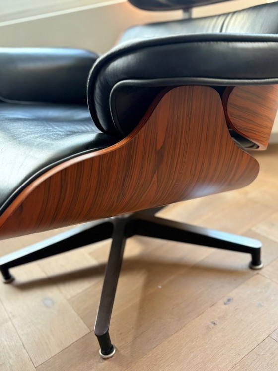 Image 1 of Sillón con banco de votos