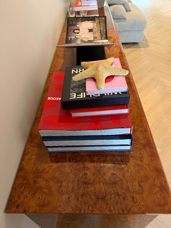 Image 1 of Buffet italien vintage en ronce de noyer