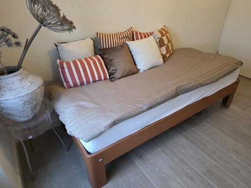 Lit simple Auping Auronde