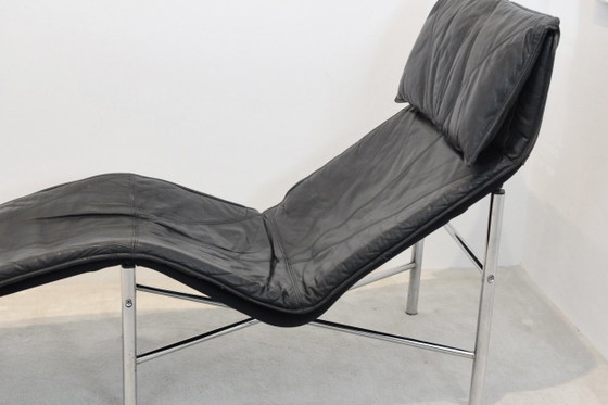Black Leather ‘Skye’ Chaise Longue by Tord Björklund, Ikea (photo 9 of 11)