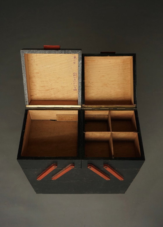 Image 1 of Nähkästchen im Art-déco-Stil der 1930er Jahre