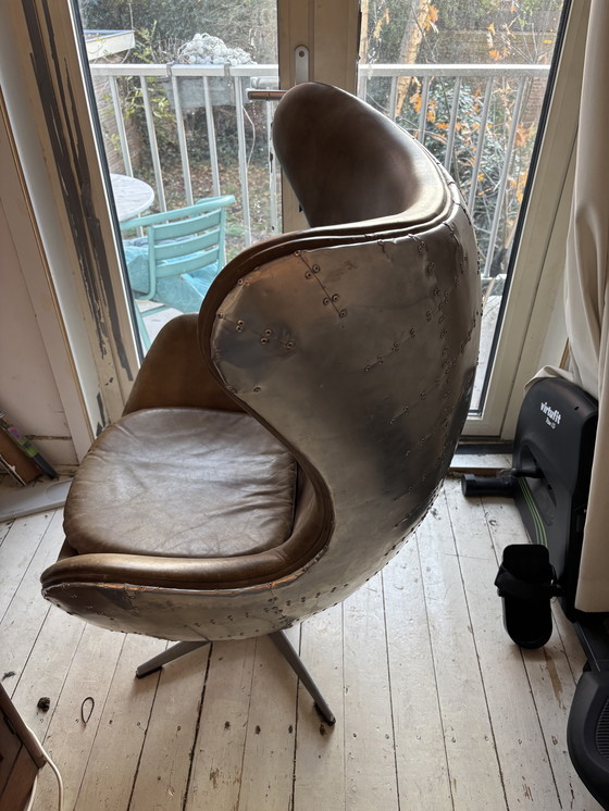 Image 1 of Egg Chair Aviator