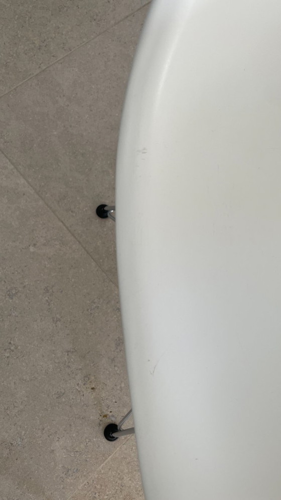 Image 1 of 6x VITRA DSR chairs (or 7 pieces)