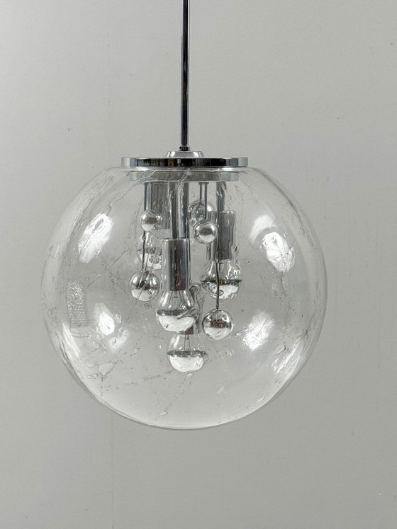 Image 1 of Hanglamp in ruimtetijdstijl uit de jaren 70, model “8926” 'Big Ball' van DORIA, Duitsland.