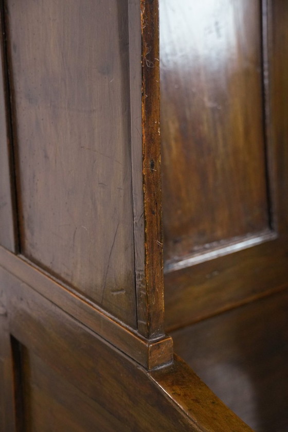 Image 1 of Antique English hooded lambing chair from the 18th century with a hood shape and a drawer