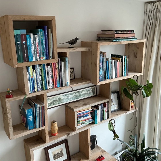 Image 1 of Verspieltes Fächersystem / modulares Bücherregal