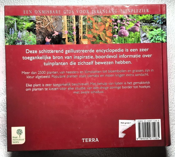 Image 1 of (W039) Le grand livre des plantes de jardin d'Ian Spence