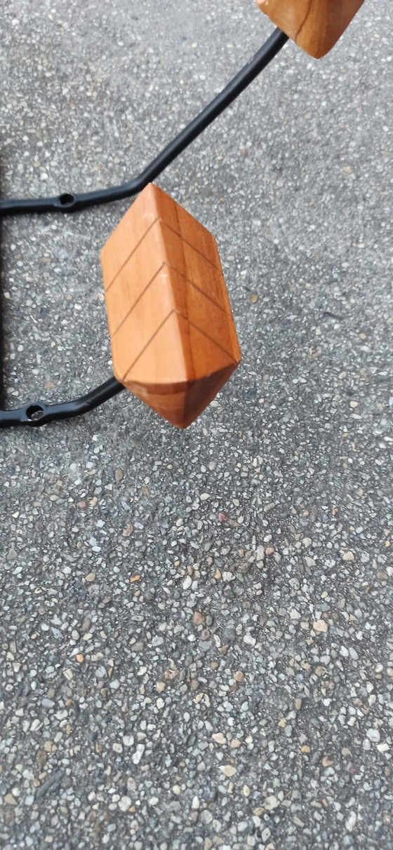 Image 1 of Appendiabiti da parete vintage in teak e metallo