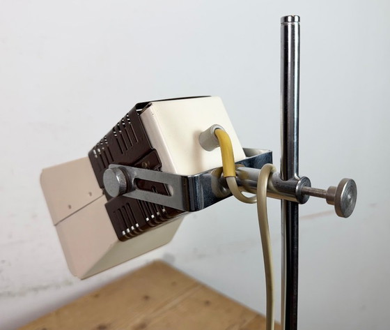 Image 1 of Lampada da tavolo vintage beige di Josef Hůrka per Lidokov, anni '70