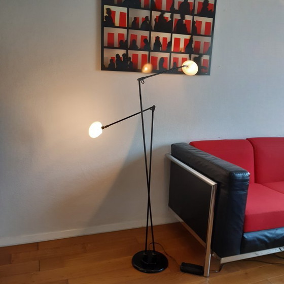 Image 1 of Lampada da terra a due bracci orientabili Pola Design Amstelveen, stile Memphis