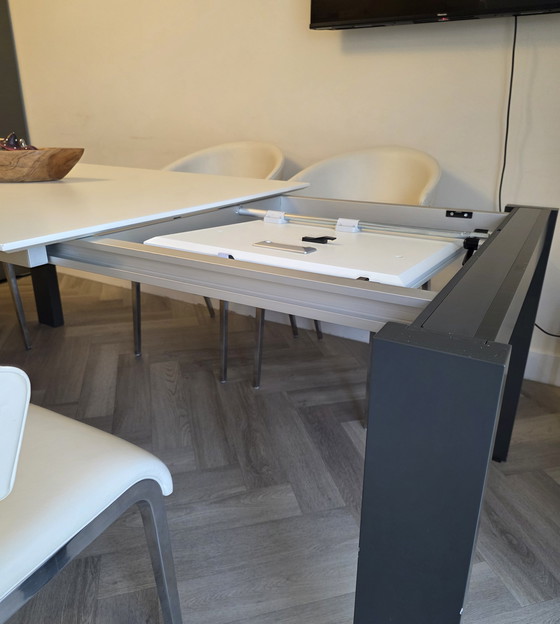 Image 1 of Mesa de comedor extensible Hulsta Now! ET20 (130 x 100 x 190 x 100 cm)