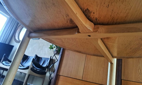 Hölzerner Beistelltisch mit runder Platte, Beistelltische, Holz, Braun, Scandinavian (Foto 4 von 8)