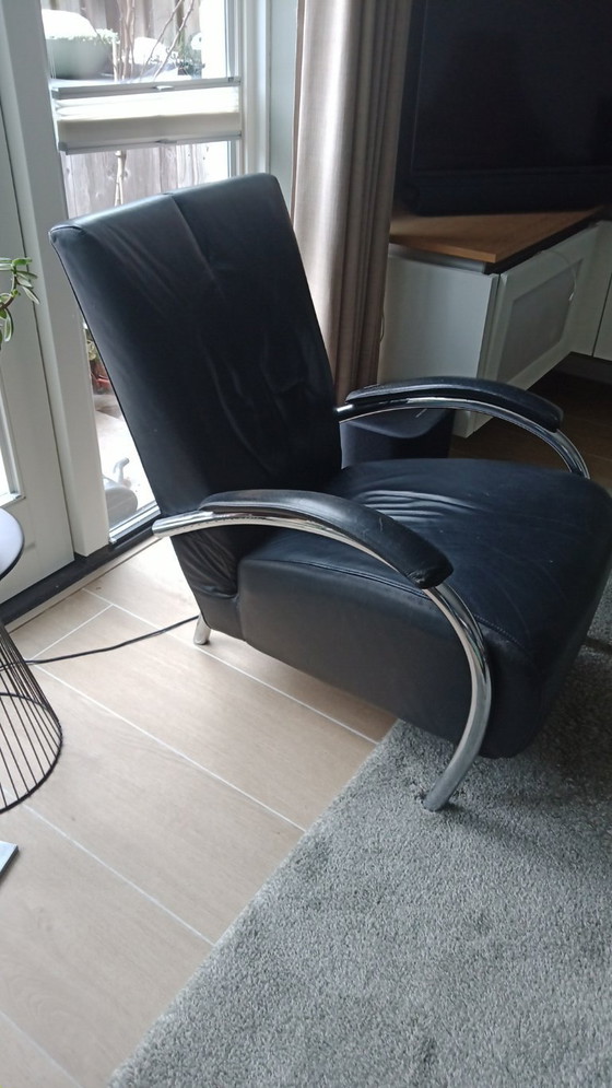 Image 1 of Molinari academic