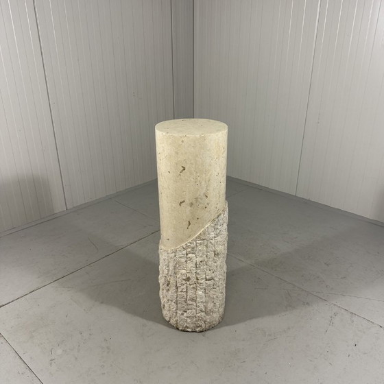 Image 1 of Travertijn Mactan Stenen Zuilen & Vaas 1980's