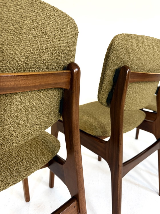 Image 1 of 4 chaises de salle à manger danoises restaurées des années 60