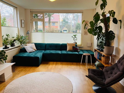 Cosmopolitan Design Chicago Ecksofa mit Chaiselongue links - Samt