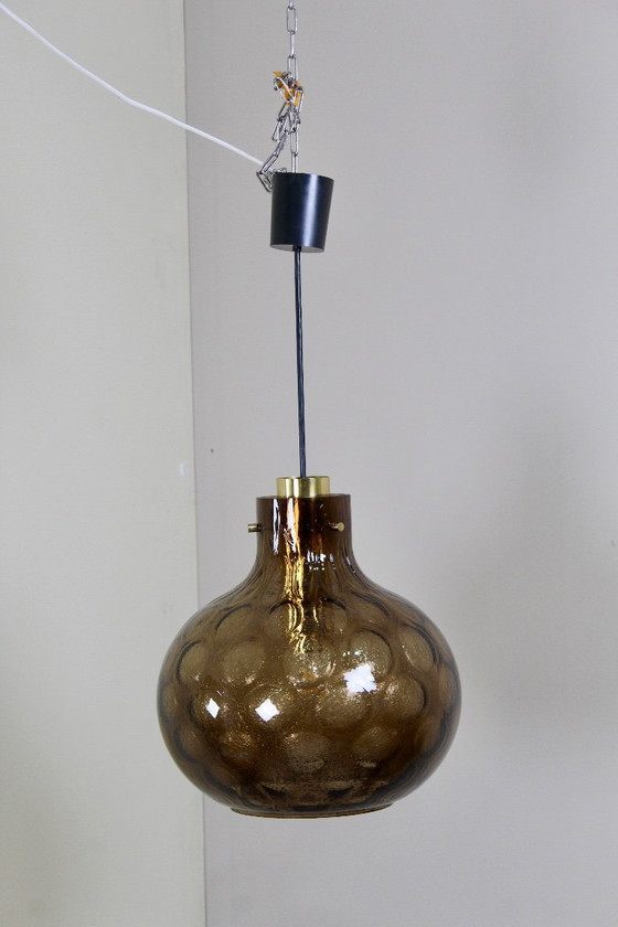 Image 1 of Lampada a sospensione in vetro fumé dal design vintage