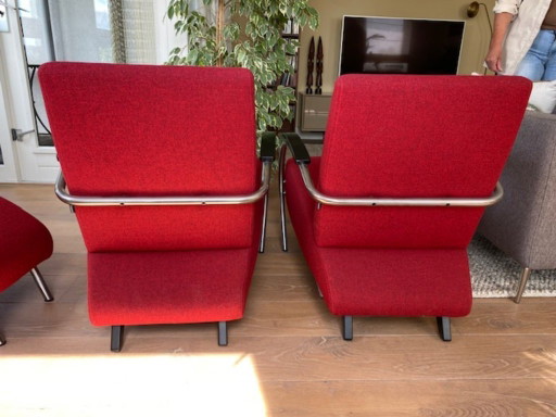 2 Gelderland armchairs 5470 with matching footstool