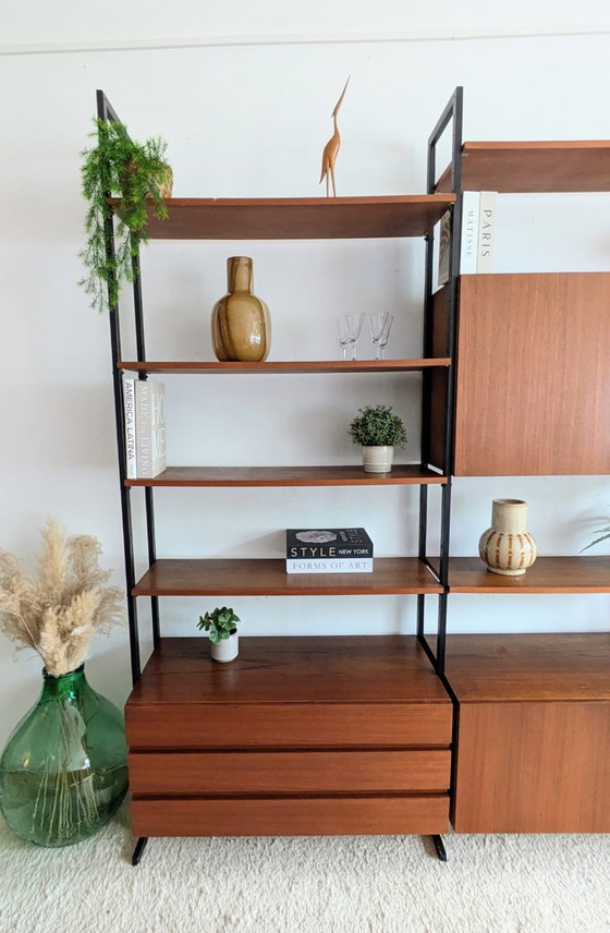 Image 1 of Vintage, teakhouten modulair vrijstaand wandsysteem 