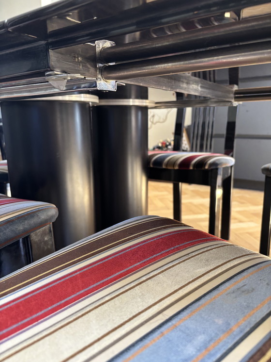 Image 1 of Giorgetti magnifique ensemble de salle à manger design italien. 8 chaises, table à manger et buffet/coiffeuse