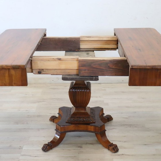 Image 1 of Table d'appoint ou table à thé ancienne en noyer, à un tiroir, extensible, Italie, XIXe siècle